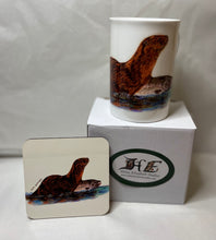 Load image into Gallery viewer, Wildlife Getting Along Collection - China Gift Set