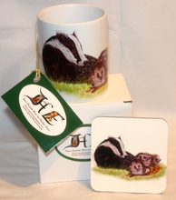 Load image into Gallery viewer, Wildlife Getting Along Collection - Gift Set BY Helen Elizabeth